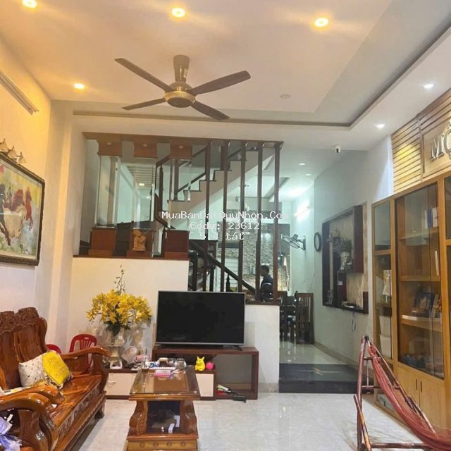 Bán nhà 3 tầng mặt tiền phường quy nhơn nam giá 5,4 tỉ, Bán nhà 3 tầng mặt tiền phường quy nhơn nam giá 5,4 tỉ,