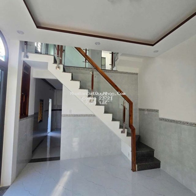 Bán nhà hẻm trần hưng đạo, gần chợ hoa lư. nhà sau mặt tiền hẻm 1 căn Bán nhà hẻm trần hưng đạo, gần chợ hoa lư. nhà sau mặt tiền hẻm 1 căn