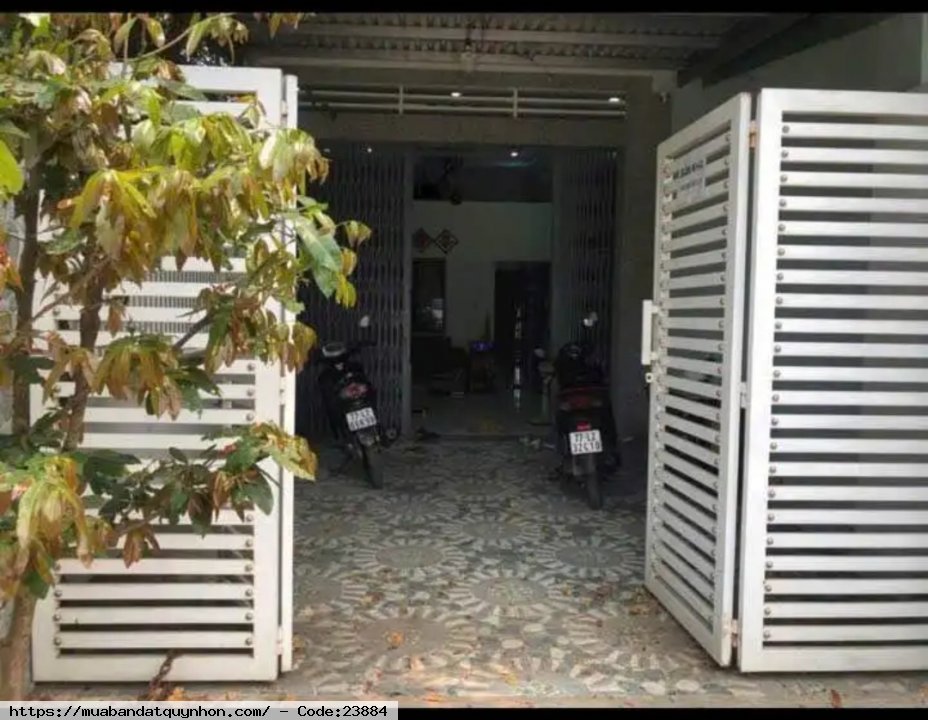 Bán nhà mặt tiền đường Tây Sơn cách tôn Hoa Sen 20 mét