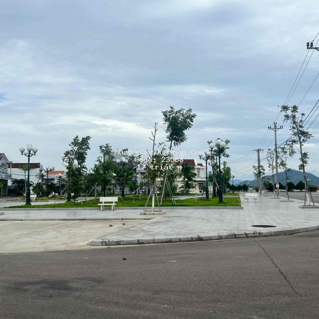 đất nền đã có sổ đỏ sang tên ngay 100m2. đường lê lợi thị trấn. đất nền đã có sổ đỏ sang tên ngay 100m2. đường lê lợi thị trấn.