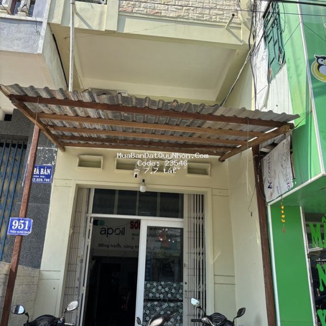 Mt đường trần hưng đạo, 1 trệt + lửng + 1 lầu Mt đường trần hưng đạo, 1 trệt + lửng + 1 lầu