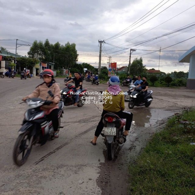 Ngộp bán 2 lô đất mặt tiền ql19b đối diện cụm cn cát nhơn, phù cát,