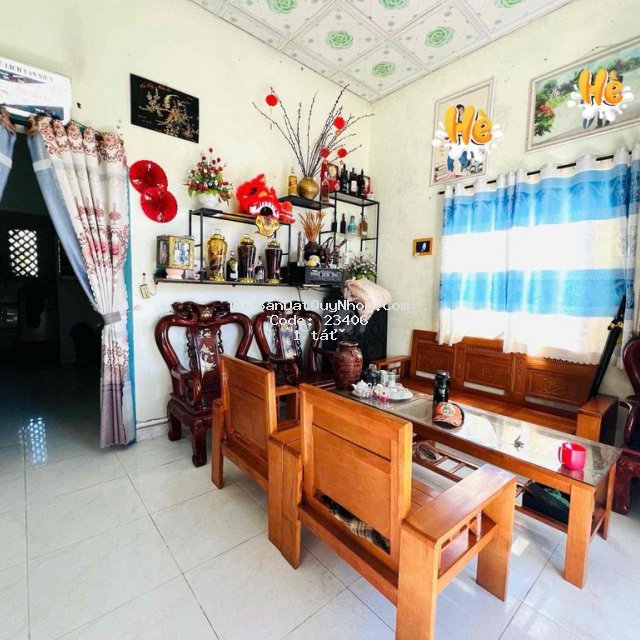 Nhà cấp 4 vào ở ngay, ngay trường sa, 237m2, 2 phòng ngủ, nhỉnh 1 tỷ