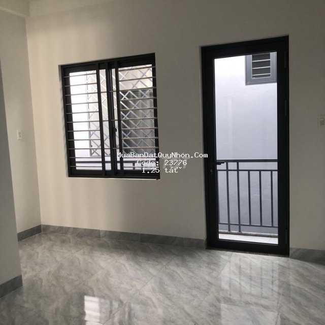 Nhà hẻm trần hưng đạo 110. cách bệnh viện thành phố 10m Nhà hẻm trần hưng đạo 110. cách bệnh viện thành phố 10m