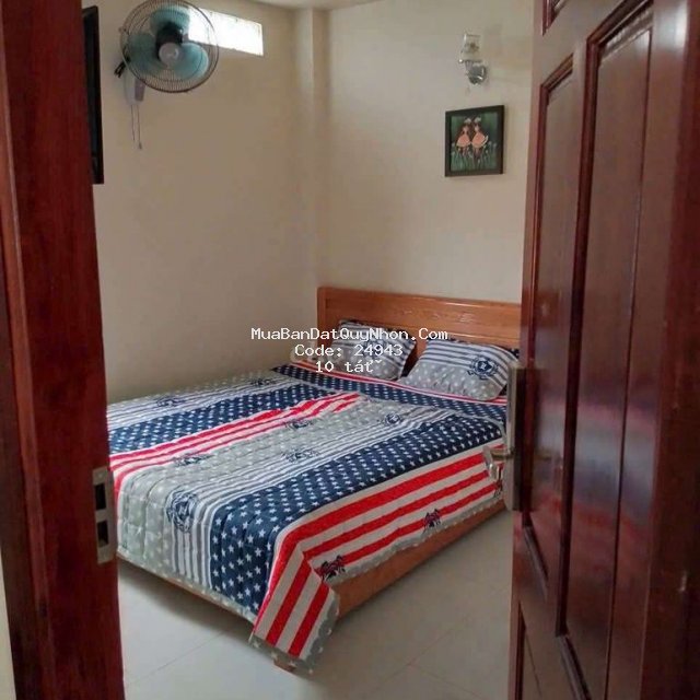 Bán khách sạn 7 tầng cách biển an dương vương quy nhơn 300