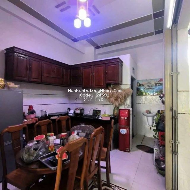 Bán nhà hẻm lê đại hành, gần chợ hoa lư