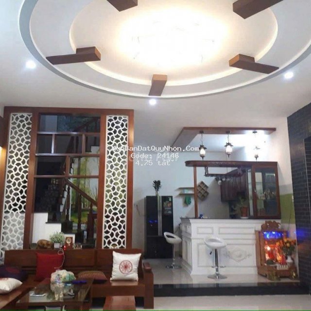Bán nhà mặt tiền đường hoàng văn thái, phường đống đa, quy nhơn
