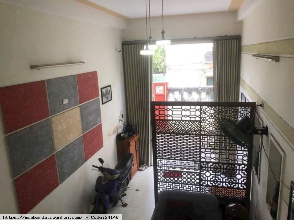 Bán nhac 1 mê hêm rộng Nguyễn Thái Học gần chợ bến xe trung tâm Bán nhac 1 mê hêm rộng Nguyễn Thái Học gần chợ bến xe trung tâm