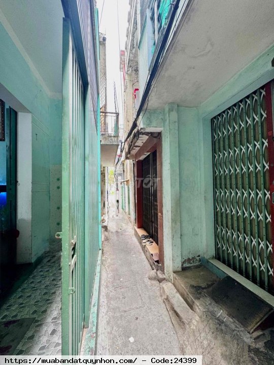Nhà 2 tầng 50m² hẻm xuân diệu – sát biển, 3pn, giá tốt dễ thương lượng Nhà 2 tầng 50m² hẻm xuân diệu – sát biển, 3pn, giá tốt dễ thương lượng