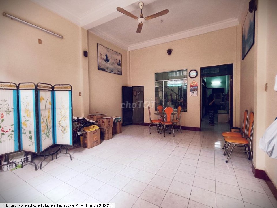 Nhà mt 9 chủ - ở, kinh doanh, spa, chdv - trung tâm quy nhơn Nhà mt 9 chủ - ở, kinh doanh, spa, chdv - trung tâm quy nhơn