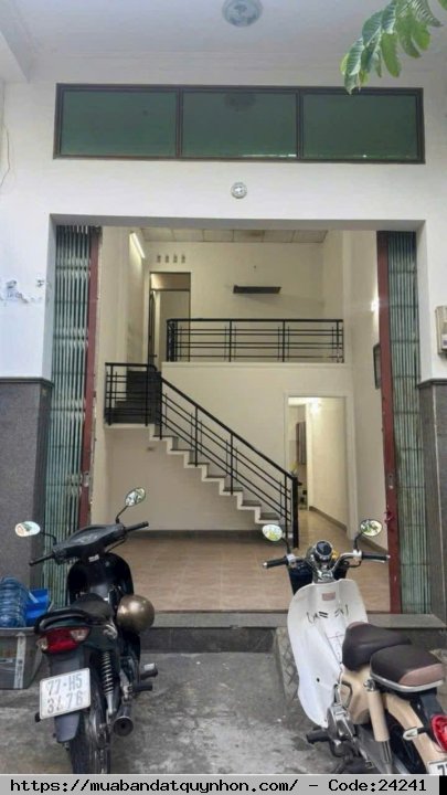 🌊 SÁT BIỂN QUY NHƠN – NHÀ MẶT TIỀN GHỀNH RÁNG HƯỚNG ĐÔNG NAM – CÓ PHÒNG NGỦ DƯỚI – CHỈ 3,39 TỶ!